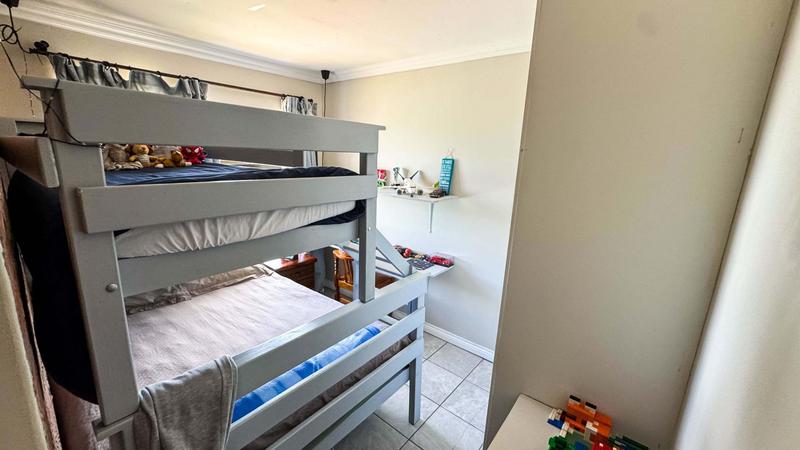 2 Bedroom Property for Sale in Dana Bay Western Cape